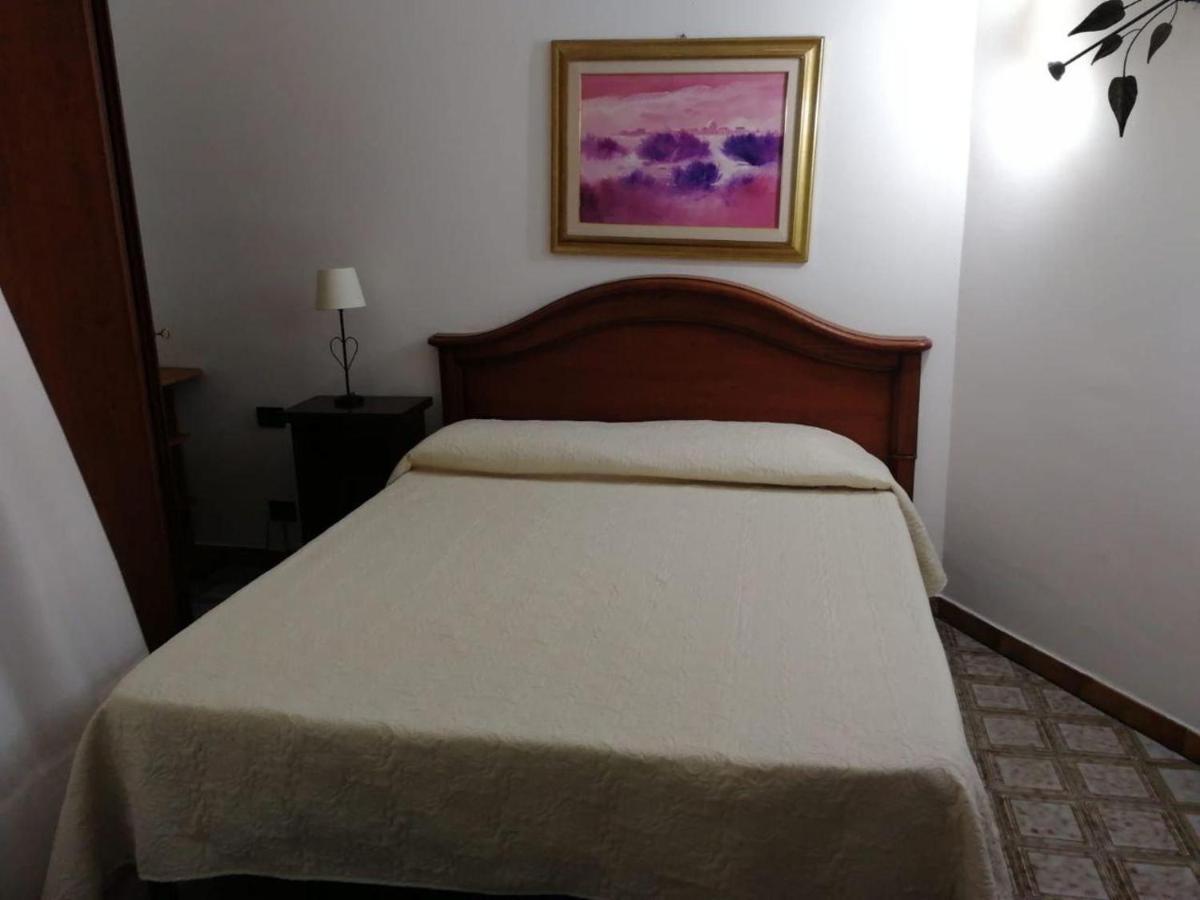 Arenella Beach Rooms Exterior foto