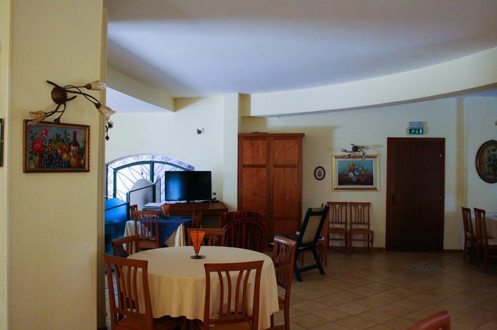 Arenella Beach Rooms Exterior foto
