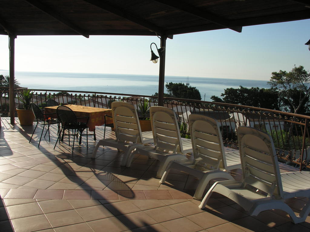 Arenella Beach Rooms Exterior foto