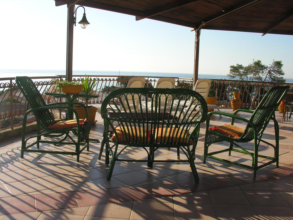 Arenella Beach Rooms Exterior foto